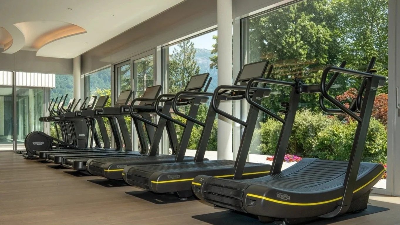 technogym-luxury-hotel-gym-chenot-palace.jpg