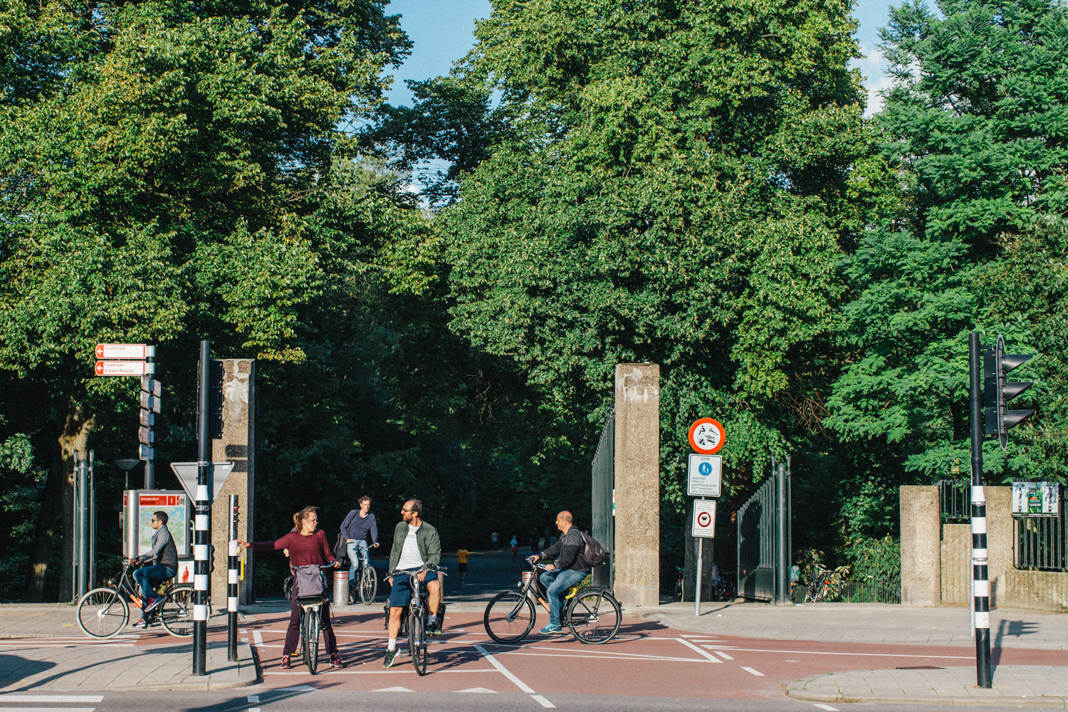 Town Talk 2 - Citinerary - on a hazy morning - Willemspark - Dav