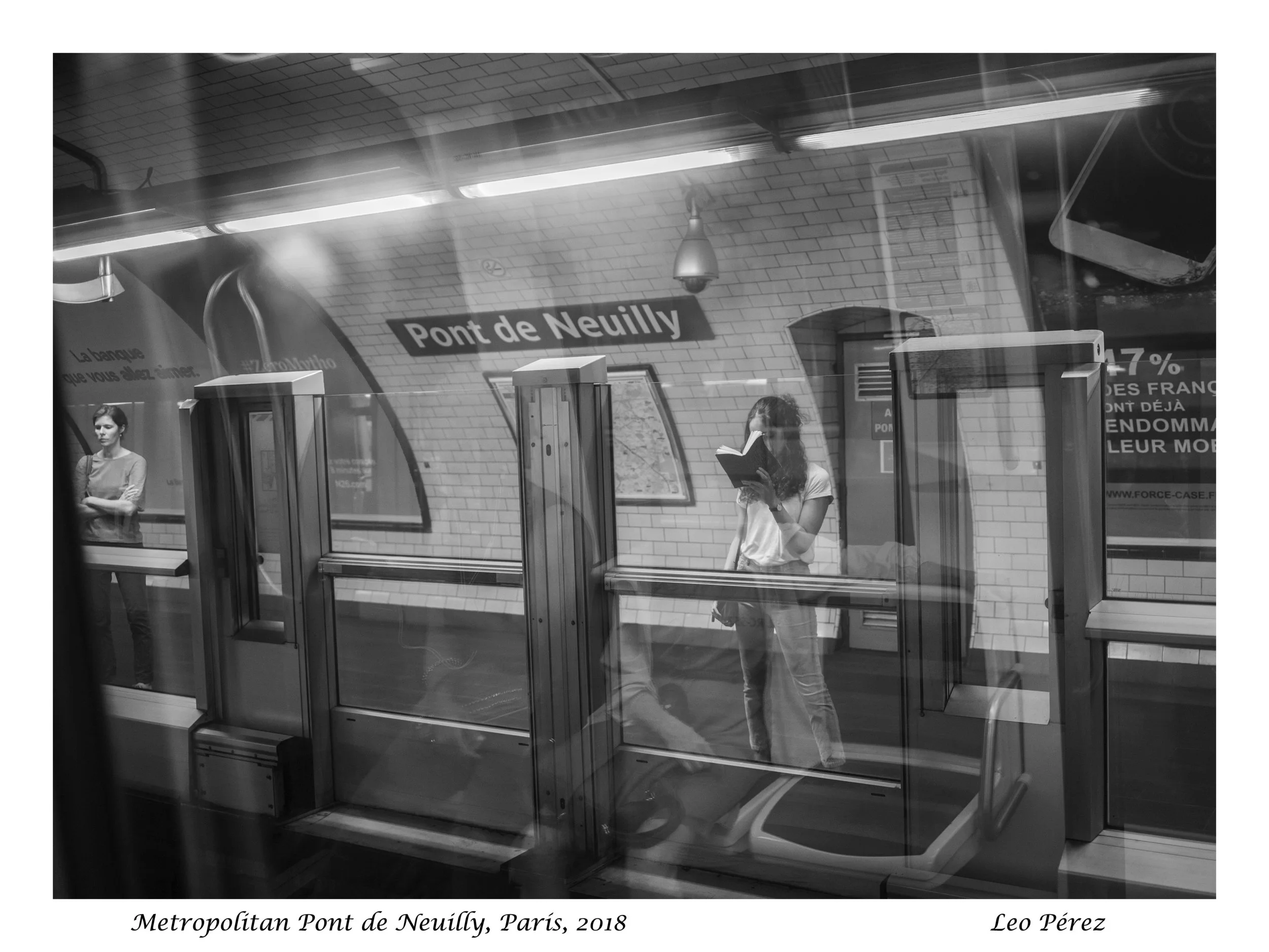 Metro Pont de Neuilly.jpg