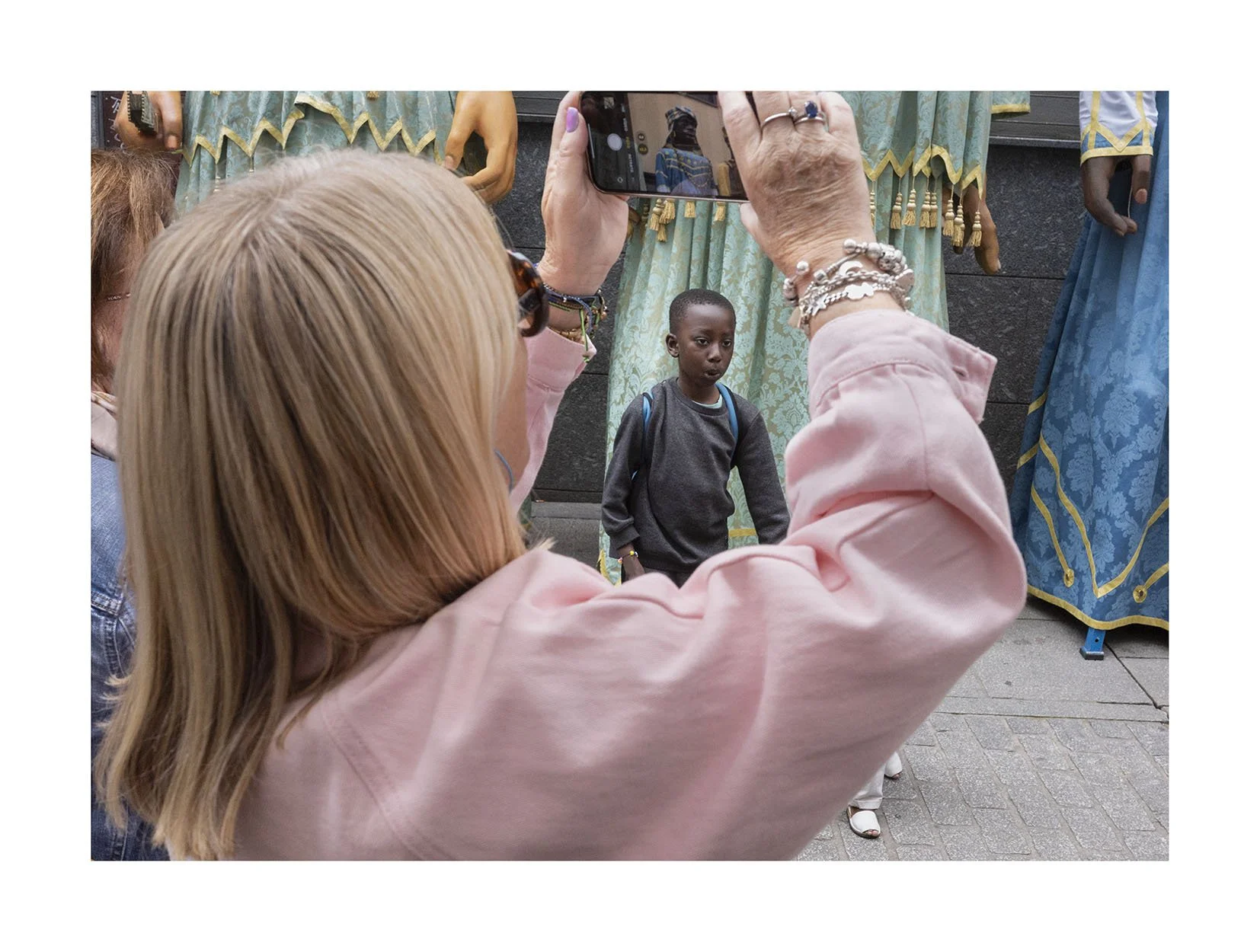 Gigantillos  y niño copia.jpg