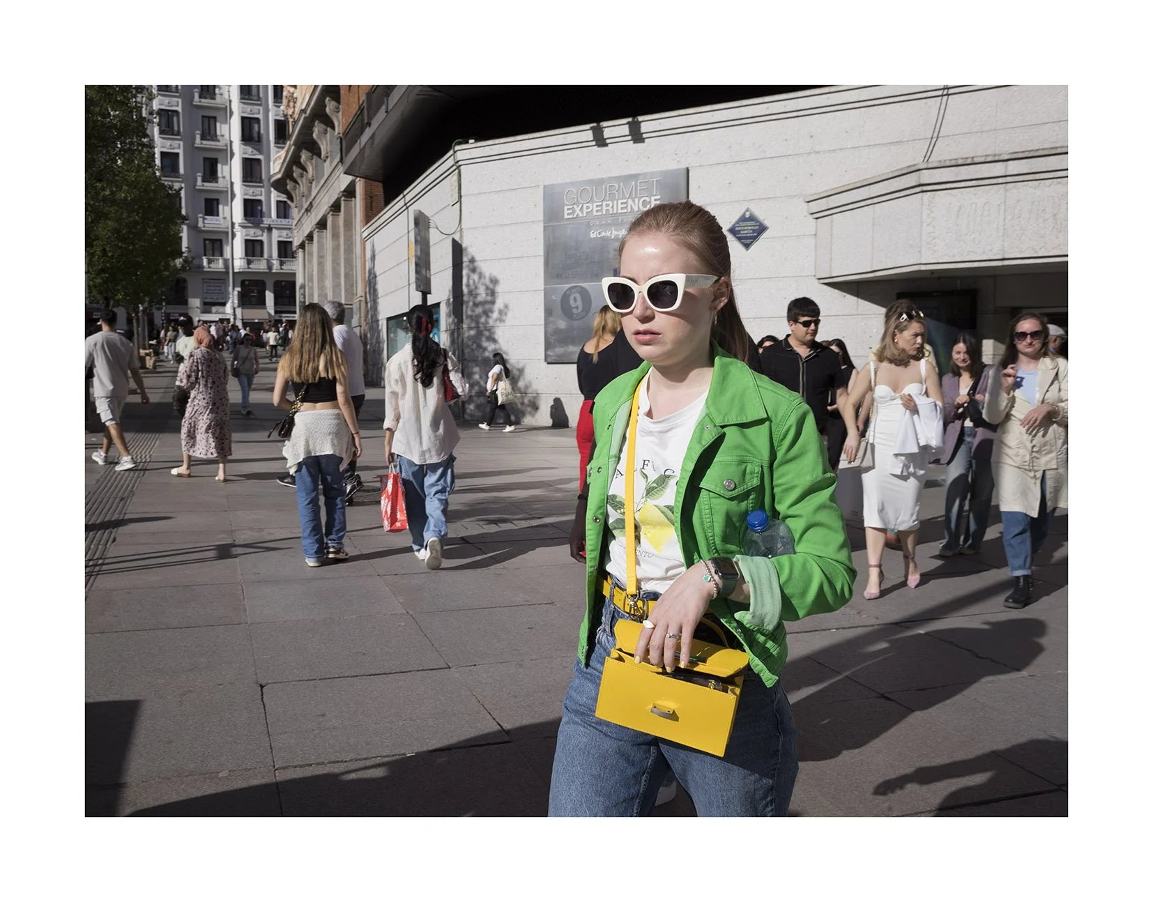 Mujer en callao copia.jpg