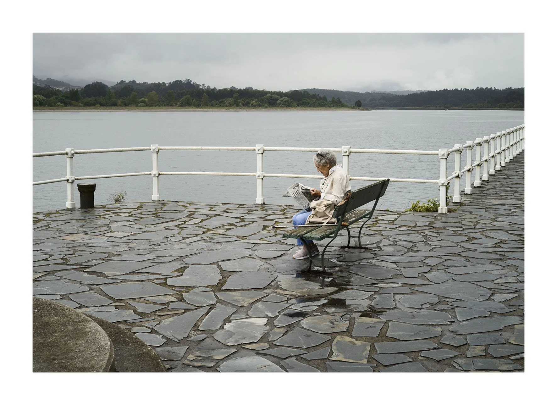 Mujer leyendo copia.jpg
