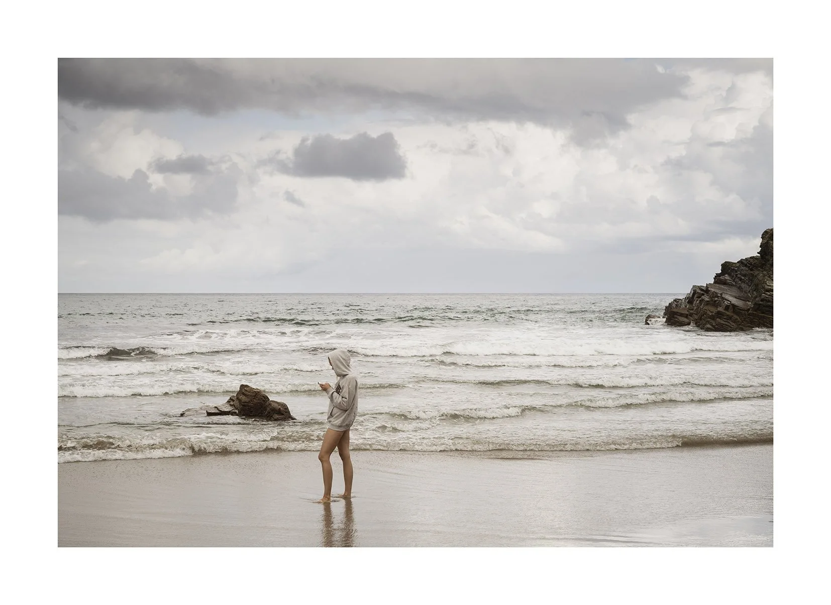 Chica playa catedraes copia.jpg