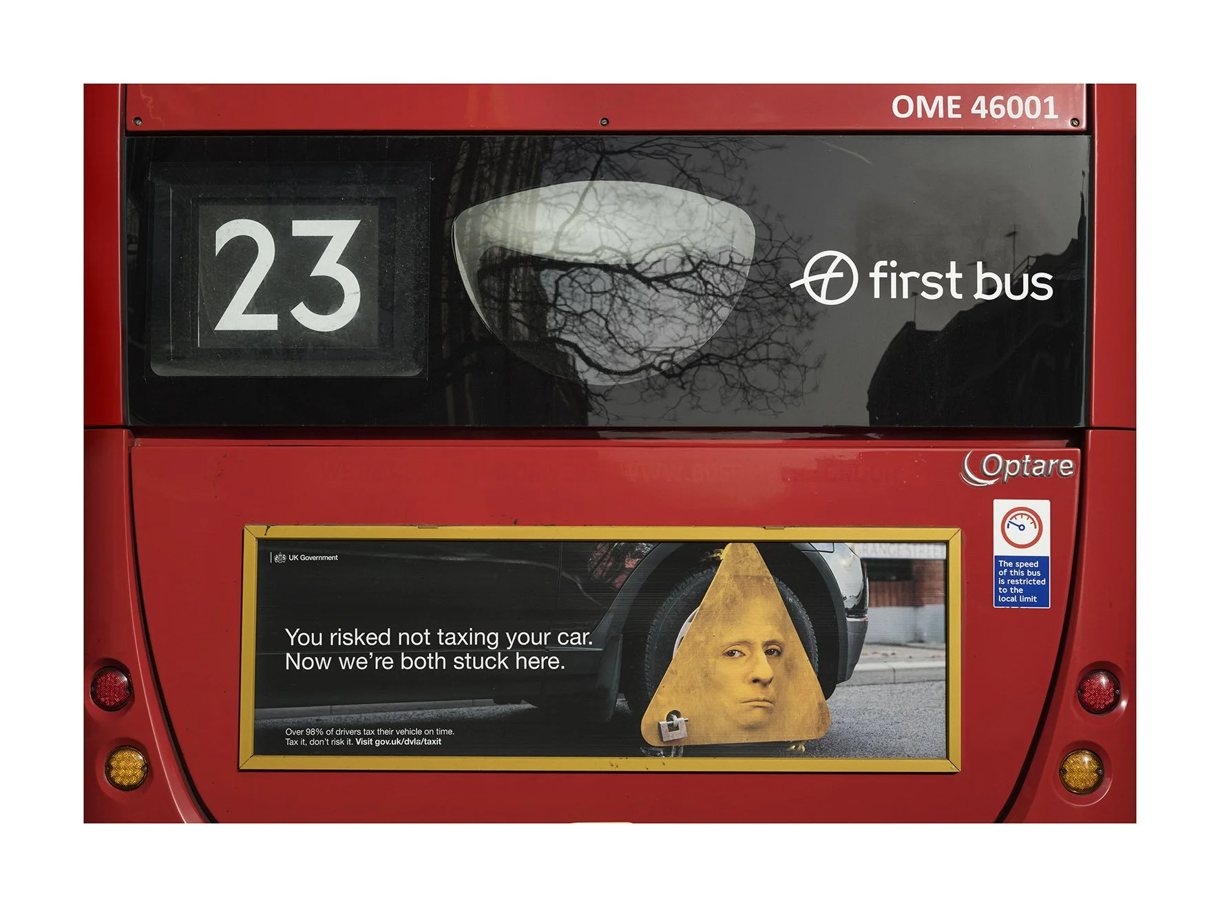 Rojo Bus Cara copia.jpg