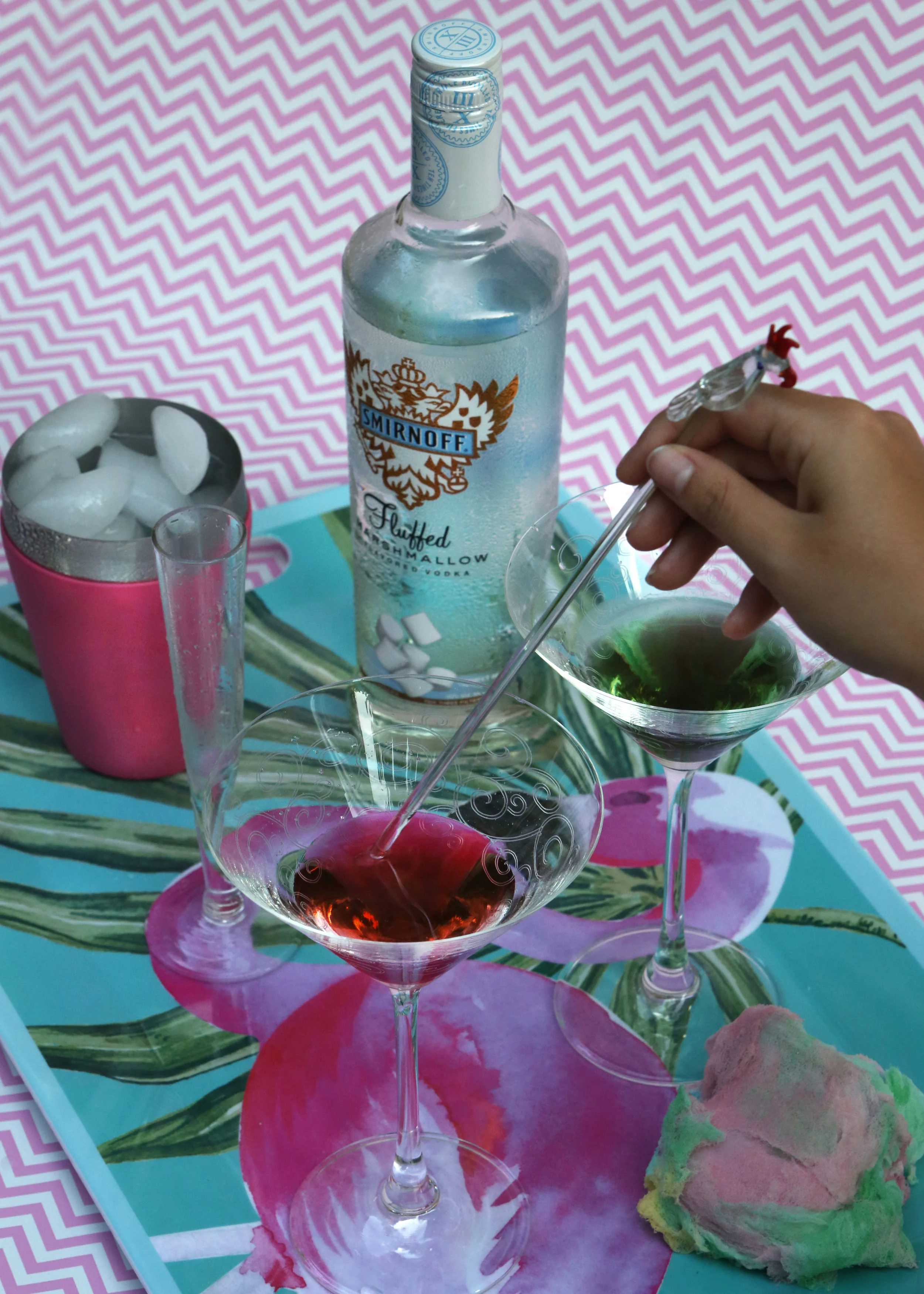 Smirnoff_CottonCandy_Martini_03.jpg