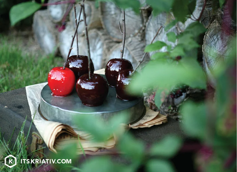 Oct_13_Food_CandyApple_01a-08.jpg