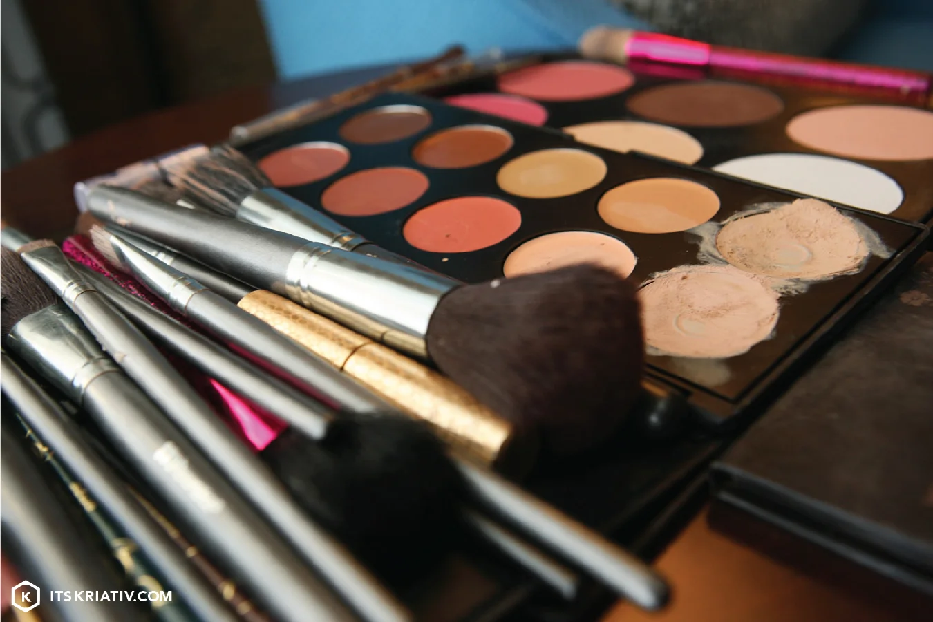 Its_Kriativ_Fashion_Make-Up_Fun.jpg