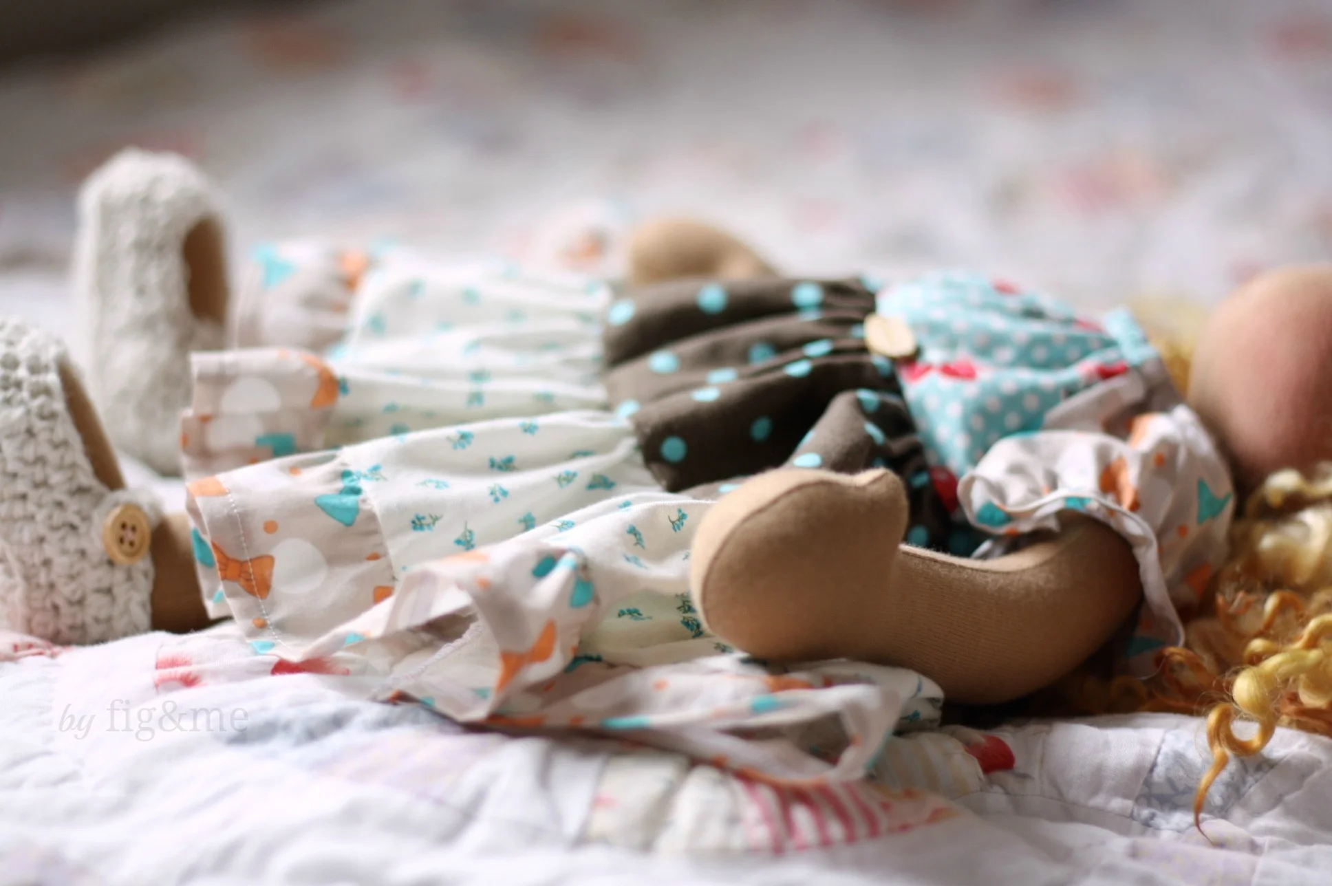 Handmade doll dress with plenty o' gathers, by Fig and me.