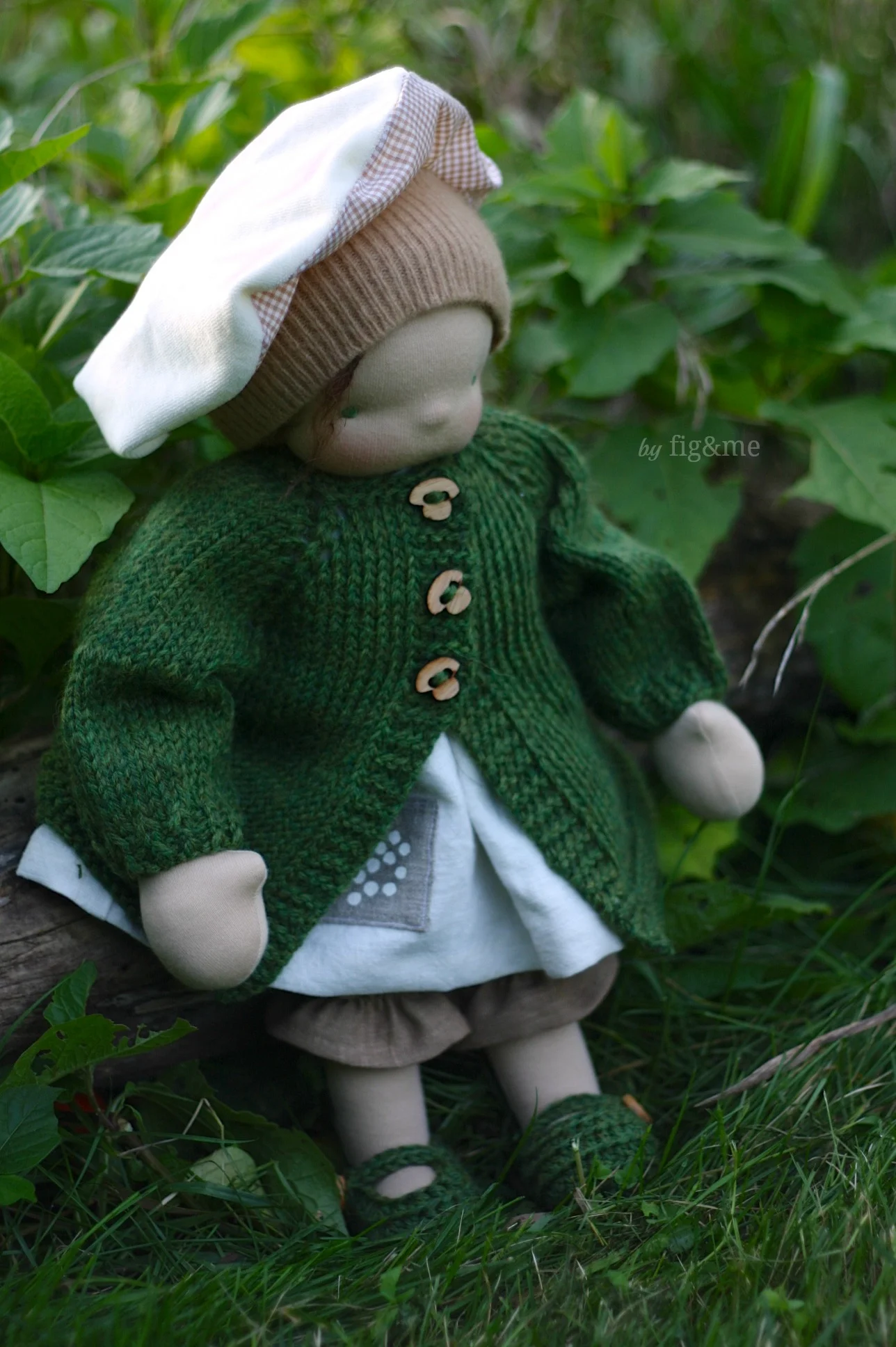 Molly in her green coat, by Fig and me.