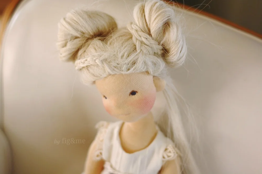 Sweet Cygnet, by Fig&me