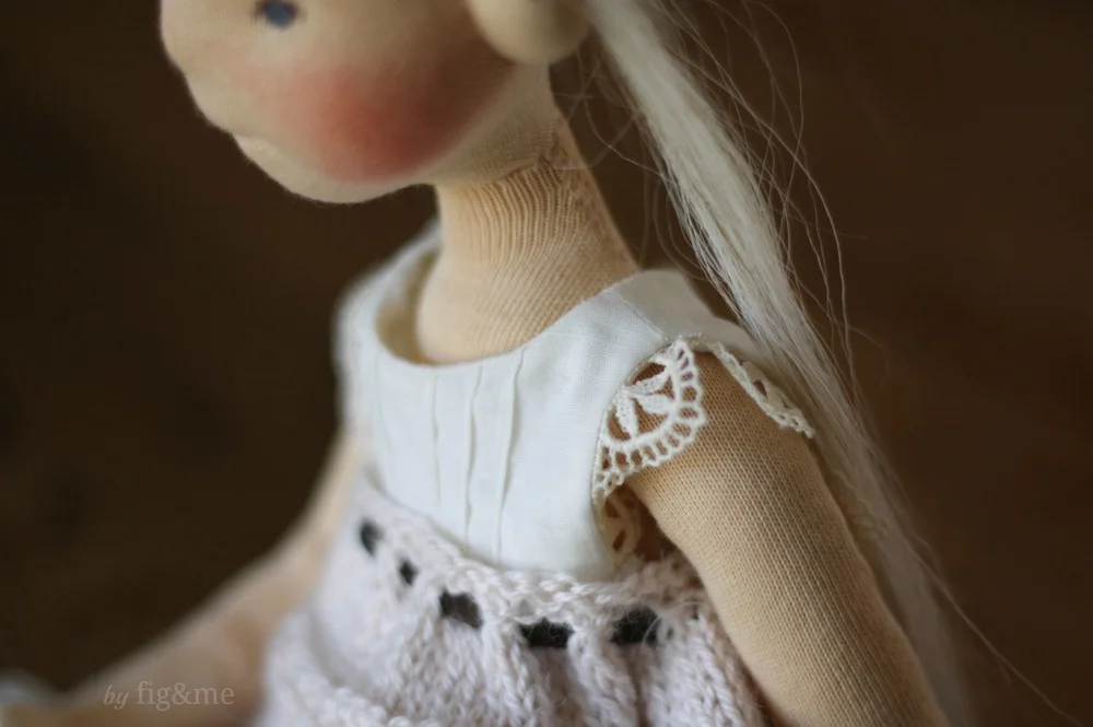 Beautiful neckline by Fig&me