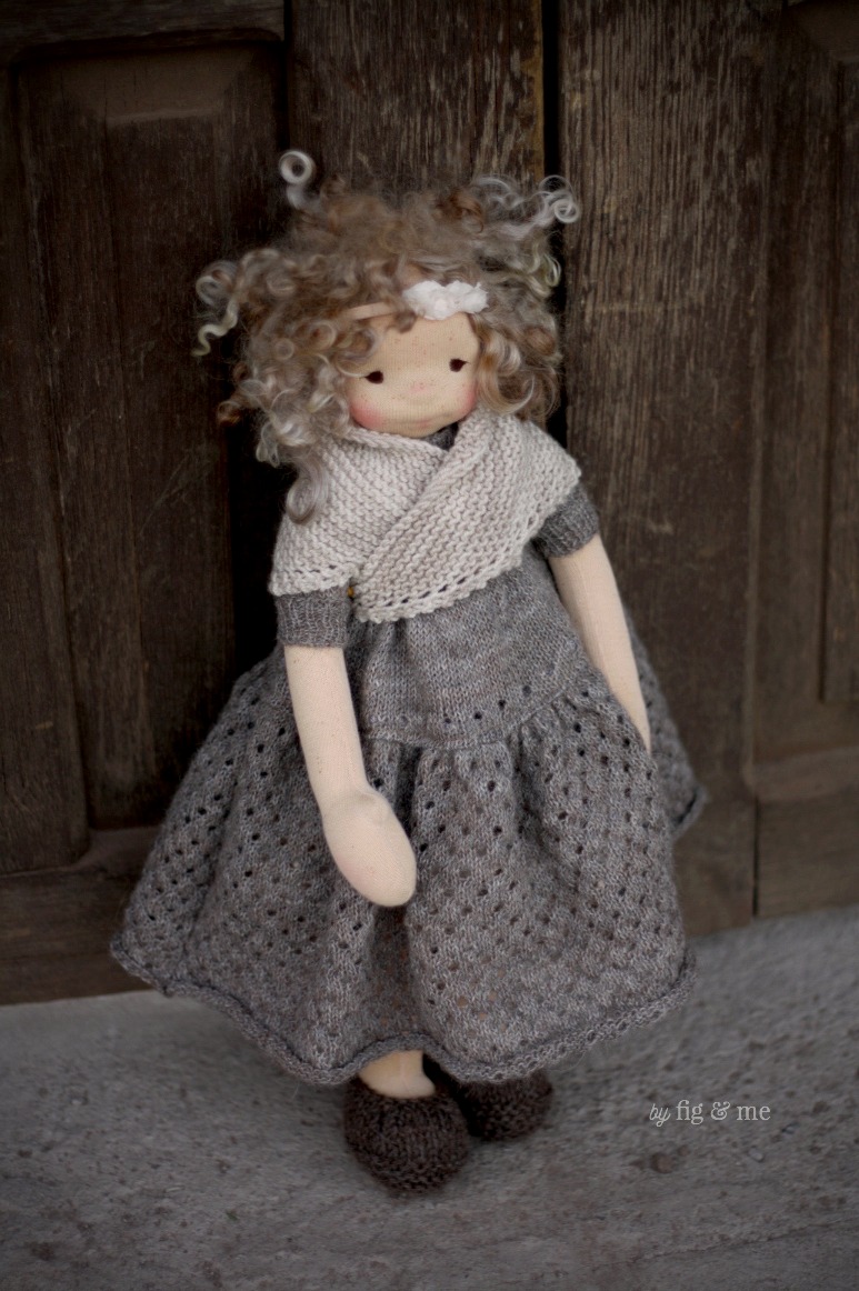 Morwen in her long dress, by Fig and Me.