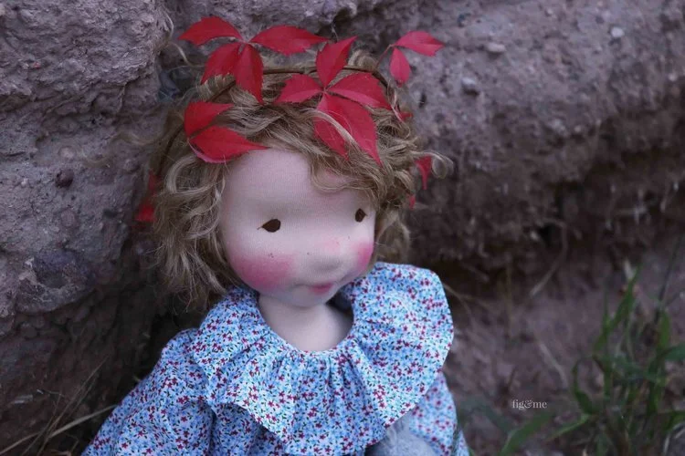 Thora, an 18" figlette art doll by Fig and me