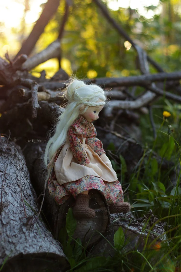 Poseable Art Doll Nieves, by Fig and Me