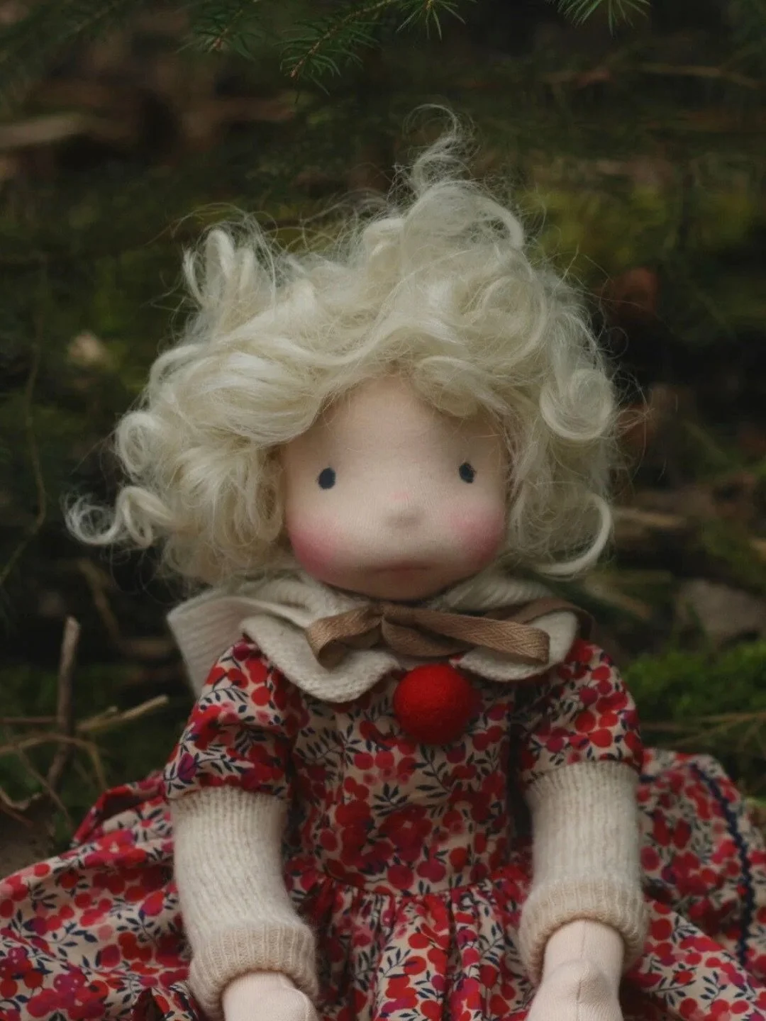 You know that moment when you almost swear you won&rsquo;t do something this year&hellip;then wake up with the irresistible desire to do it? That&rsquo;s me! 

I told myself I wouldn&rsquo;t try to have a doll collection ready for Christmas&hellip;an