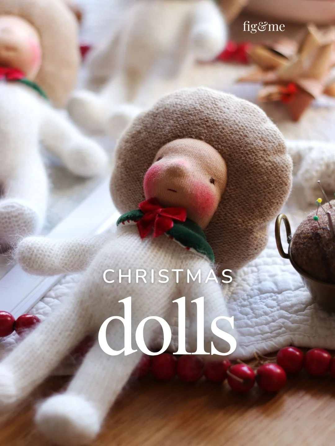 Christmas Dolls, Soft Angora Edition ✨

Four little dolls, with mushroom 🍄 hats, green velvet collars and red bows, soft angora bodies and stuffed with clean Canadian wool 🐑.

Their wee cheeks were gently blushed with red beeswax and they have a fe