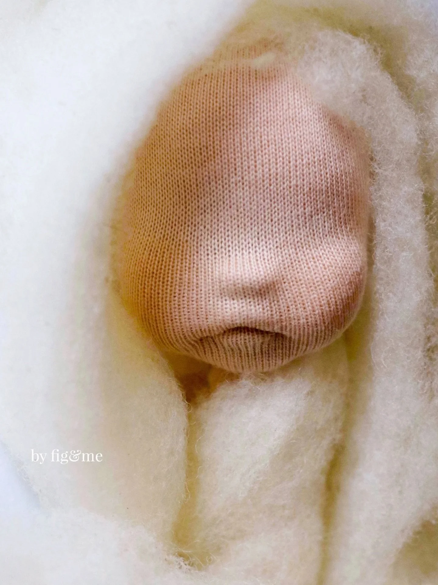 The dolls and projects that bloomed amidst utter chaos. 

As the year turned into a major dumpster fire, not everything was chaos and gloom. Some projects actually came to life and nurtured my creative spirit as well as recharging my battery. Slide 5