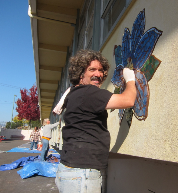 Andrew Johnstone, super talented muralist, came to get his hands in the mud. yay!