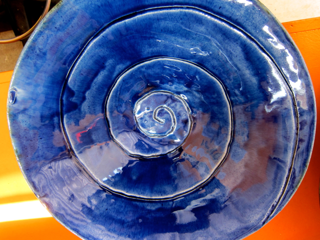 Big blue bowl swirl view