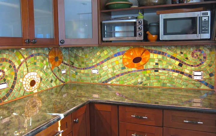 Backsplash - side.jpg