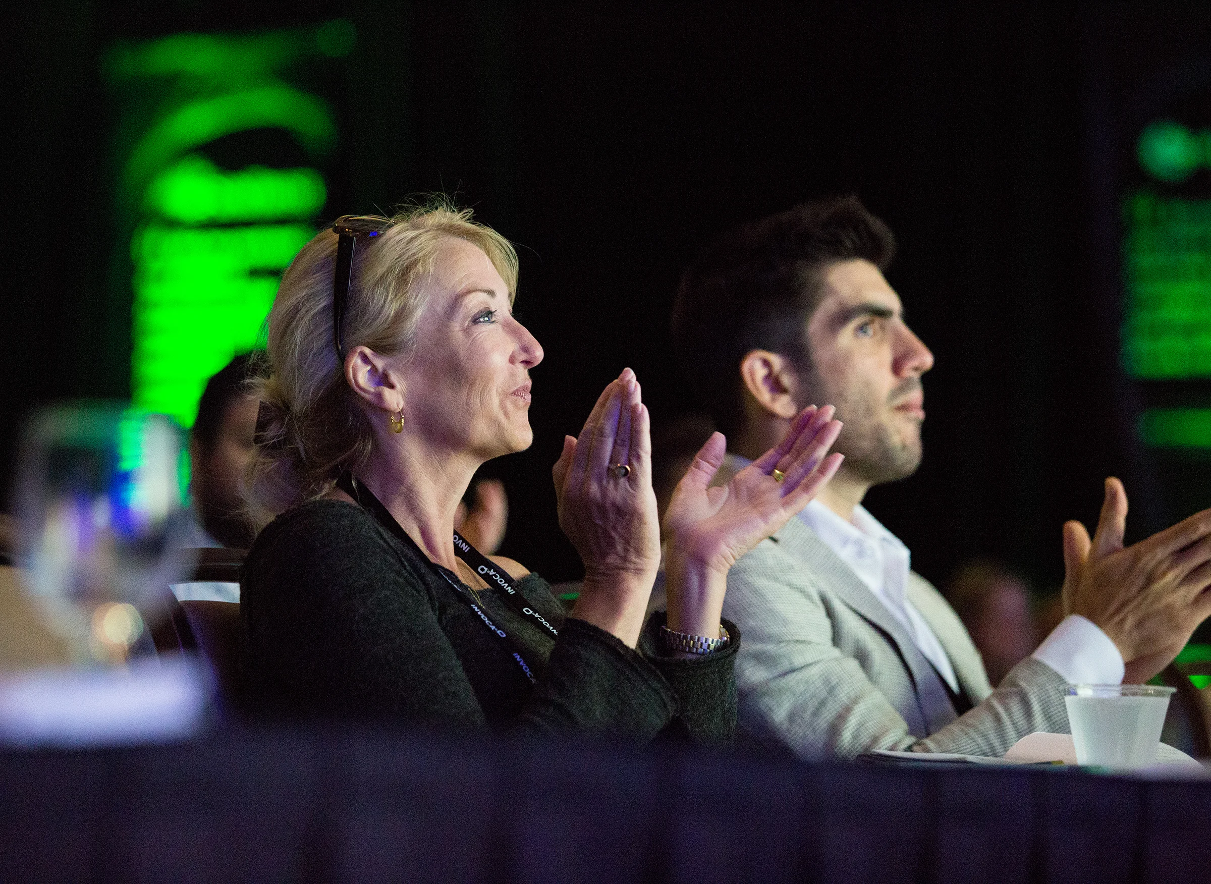 audience_clapping-01.jpg