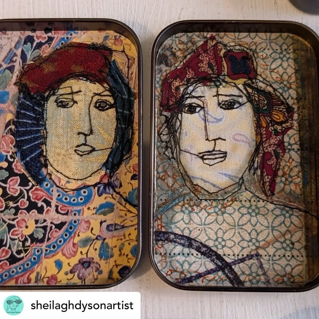 Get @reshare_app &bull; @sheilaghdysonartist Such a wonderful time with dear friends getting ridiculously excited about textile and mixed media artworks at @jaggedartlondon today 🥰

They have a fabulous collection of artists gathered together for th