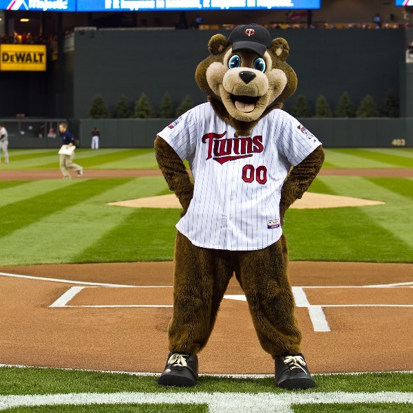 Stare into the cold dead eyes of mediocrity. (fan-interference.com)