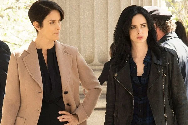 I would not want to be on the receiving end of this look. (screencrush.com)