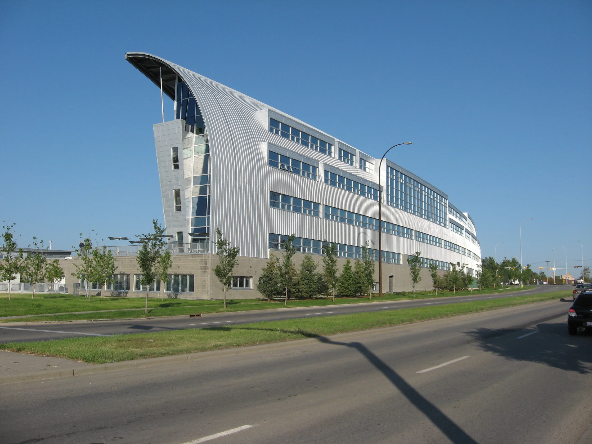 The Water Center presents a dramatic gateway into the Center City via an industrial area on the south east edge. In shape and materials it suggests a huge culvert from the road side. It is also home to a major public art projects as part of the City's 1% for public art program. 