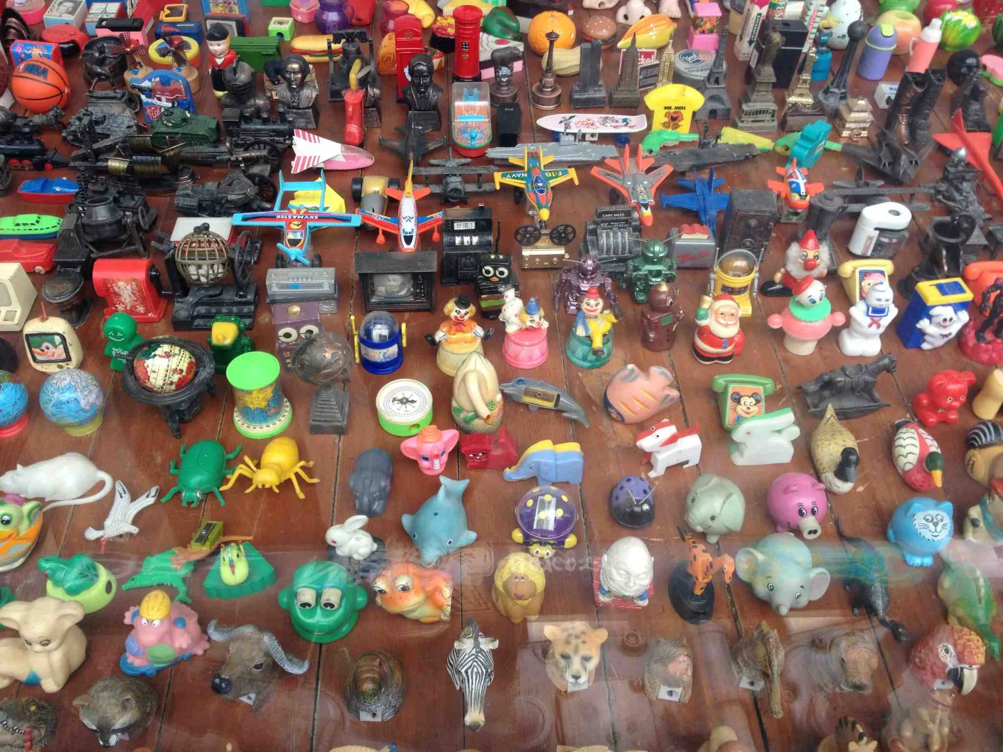 Miss B loved the window with all the pencil sharpeners. It is not often she says to me "did you get a picture of that!" I expect this will be here new screen saver. 