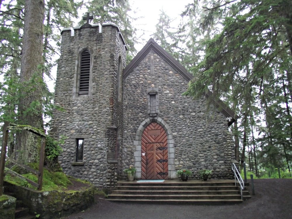 Church at St. Therese a quiet place for contemplation and reflection.