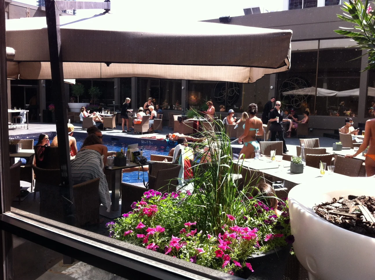 The pool at Hotel Arts is a gathering place for GABEsters in the Beltline. Does it get any hipper than this? 