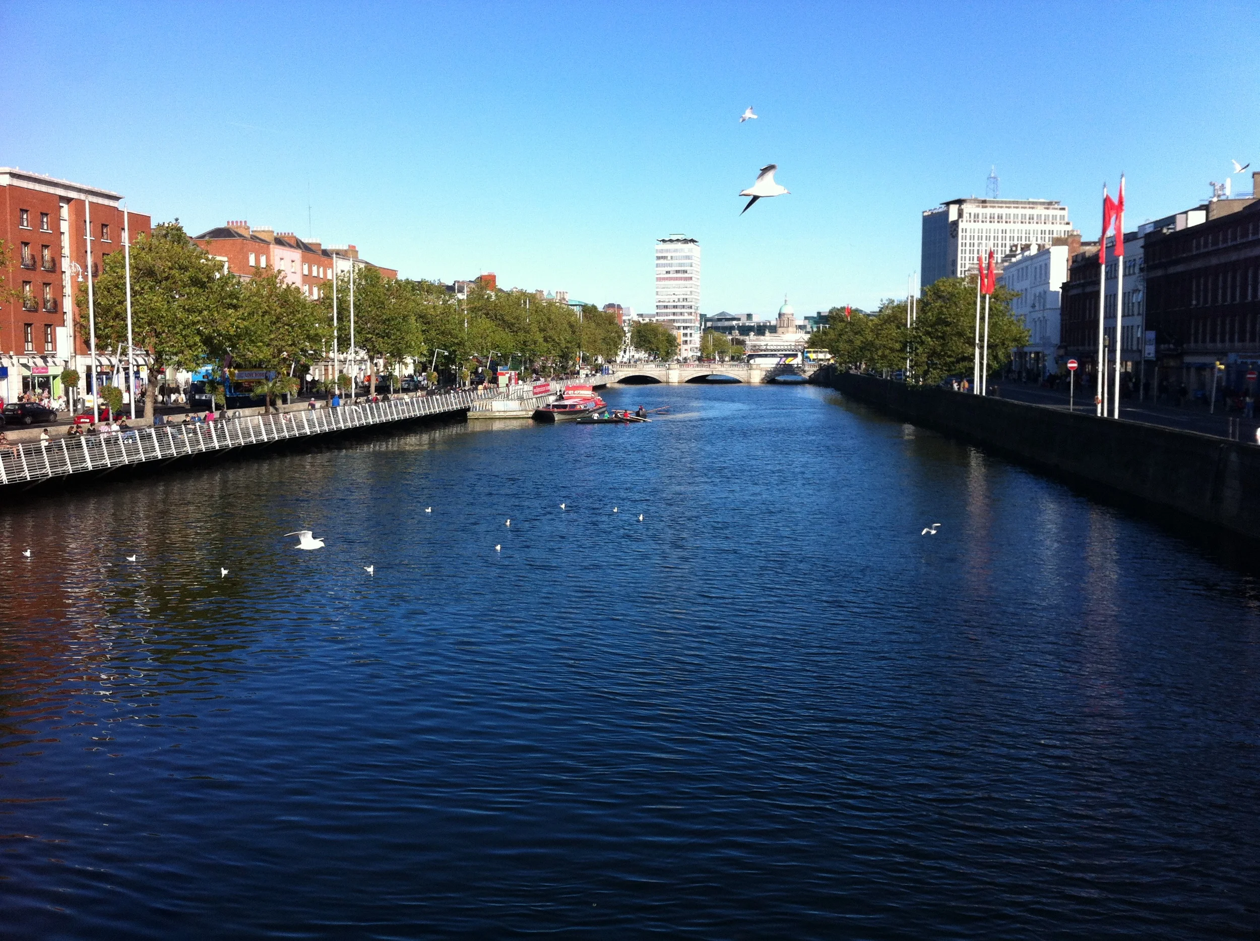 Dublin's rivers and canals were very attractive as you moved away from the City Centre. This is at high tide, at low tide they can be more like mud pits.