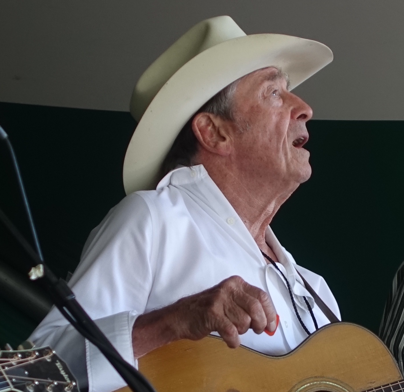 The workshop performance by Ian Tyson was one of the highlights of the weekend for me. It was the definition of "up close and personal." 