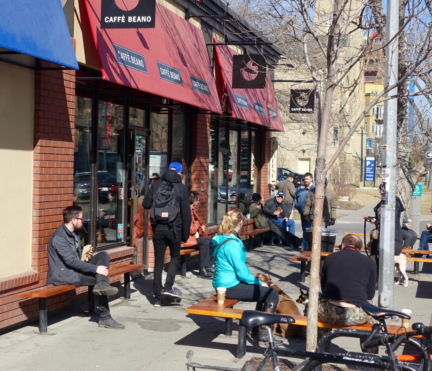 Cafe Beano is popular with both the artists and GABEsters.
