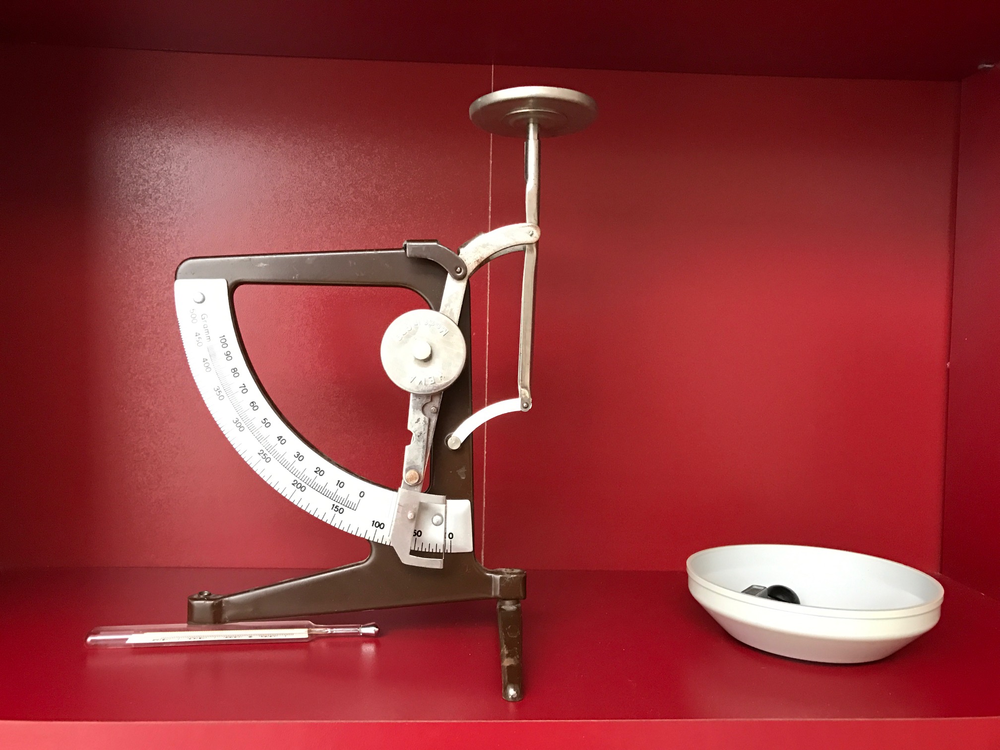 And yes Brenda did find a buried treasure, this 1940s made in Germany scale to add to her collection of scales. She has also found two others so far.