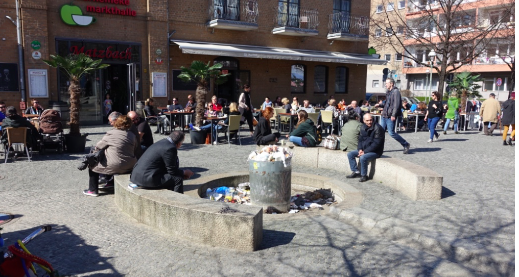 Marheinekeplatz is a popular plaza in Kreuzberg next to a two storey farmer's market. It is also home to a children's playground and weekend outdoor flea market. East Village's Simmons Building/Riverwalk plaza's urban vitality pales in comparison. T…