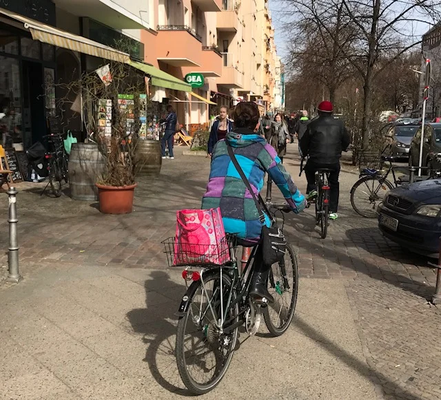 Sidewalks are for sharing. It is very common to see cyclist on the sidewalk, especially families, nobody seems to mind.