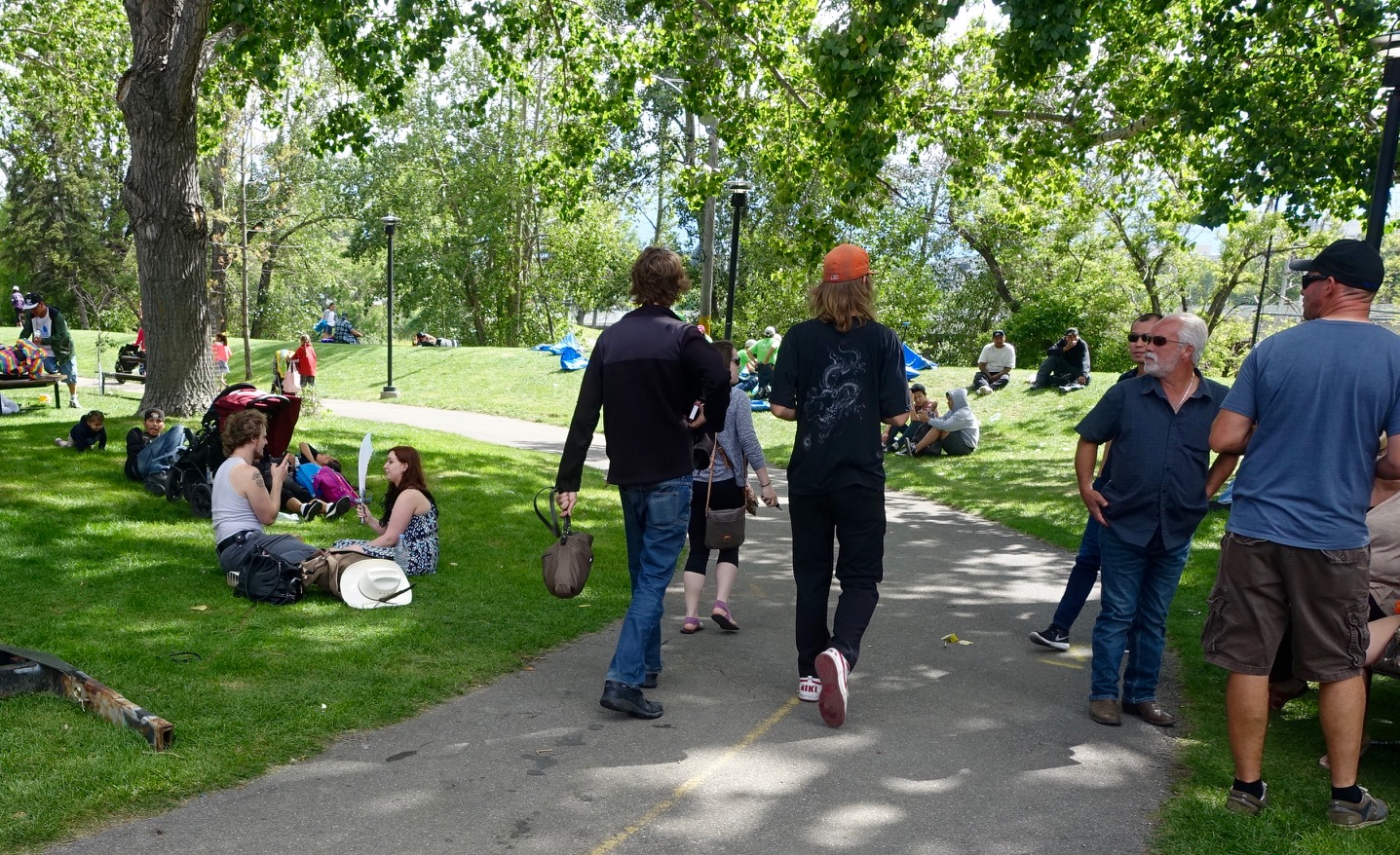 While it may be crowded around the midway, there are quiet spots like this at the edge of the Stampede Park. 