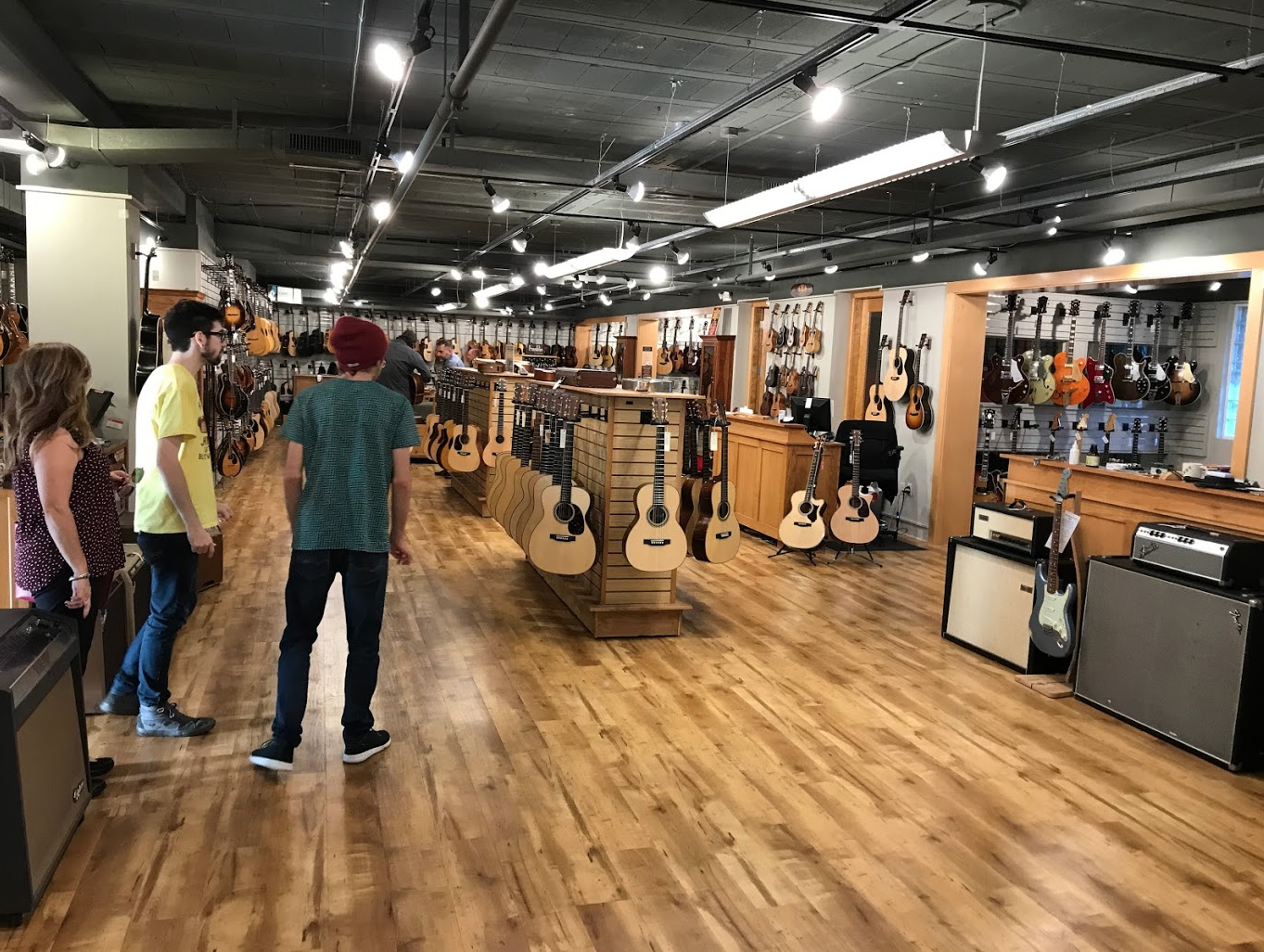 Nashville has several guitar and music stores located in its City Centre, perhaps the most iconic is Gruhn Guitars. Guitar shops are to Nashville what bike shops are to Calgary.