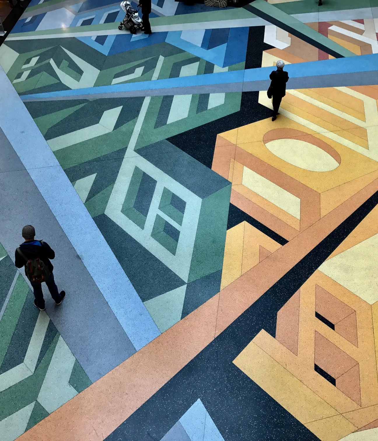 Escher & Alexa, Berlin