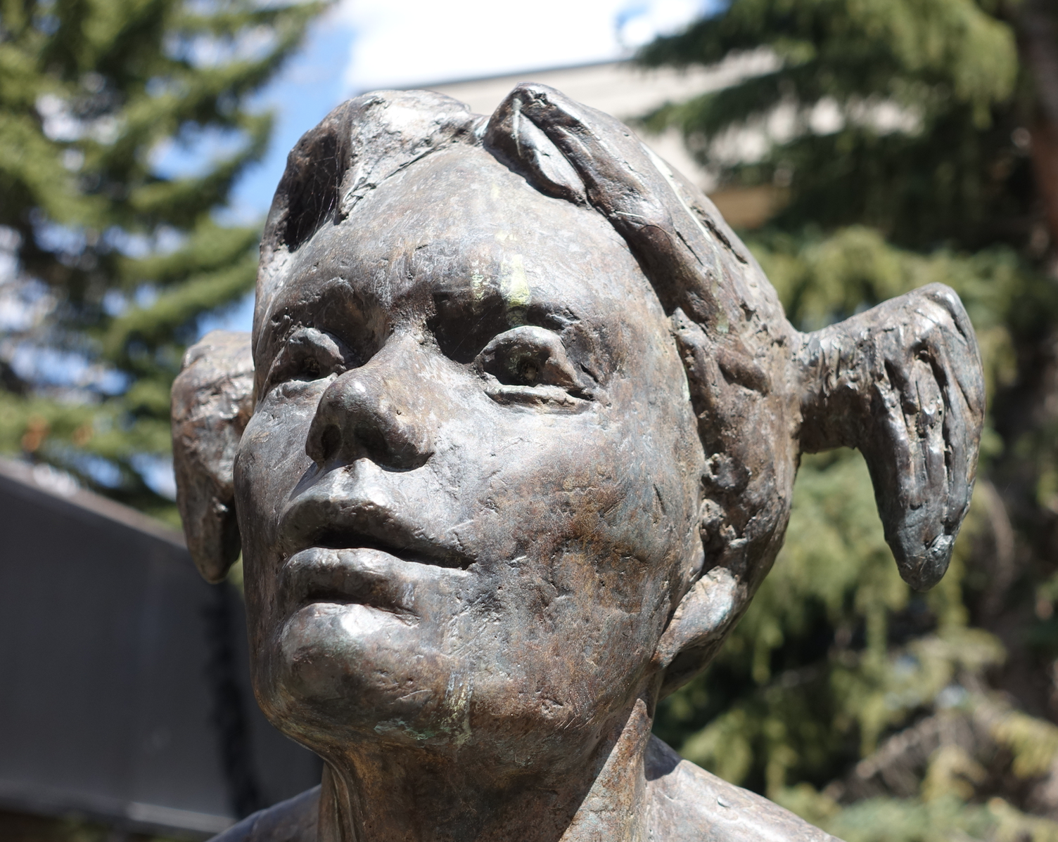 L- Straddle, Marc Mellon, bronze, University of Calgary