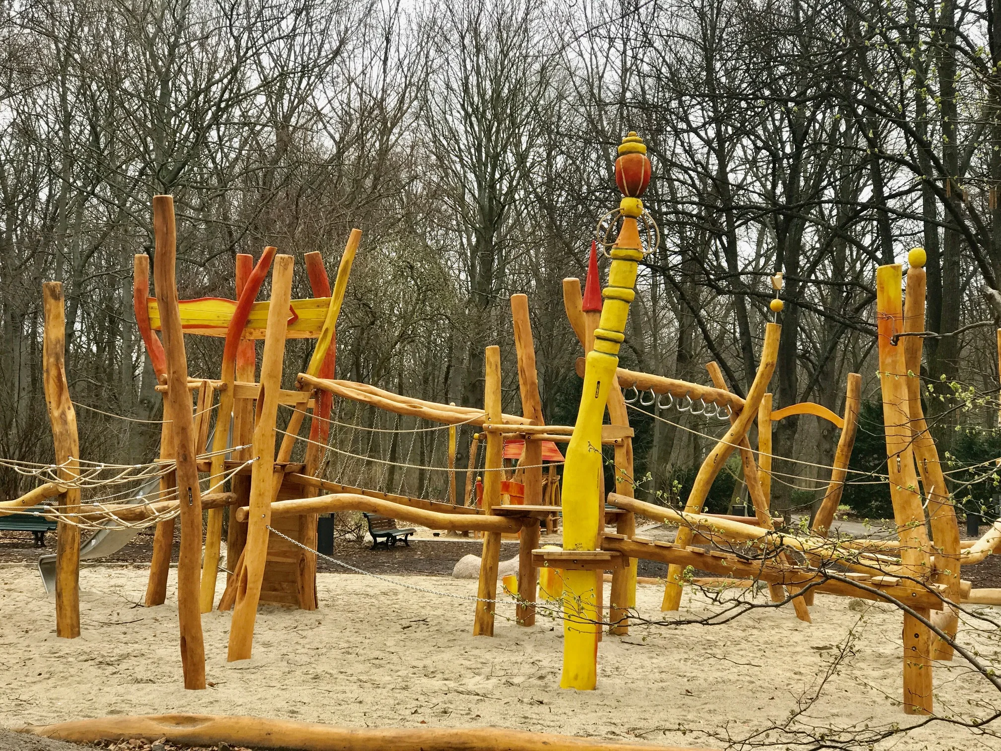 Found this fun playground in Berlin. It a whimsical fairy tale appearance that was both sculptural, functional and playful. 