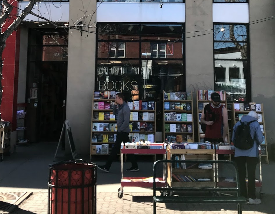 It also has great places to browse. 