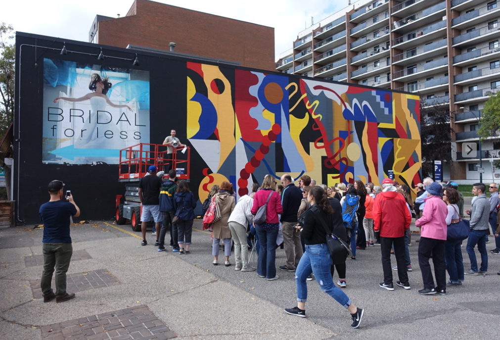 Some millennials enjoying the new Beltline murals. Note the Bridal advertisement….there are often bridal billboards in the Beltline. Coincidence?