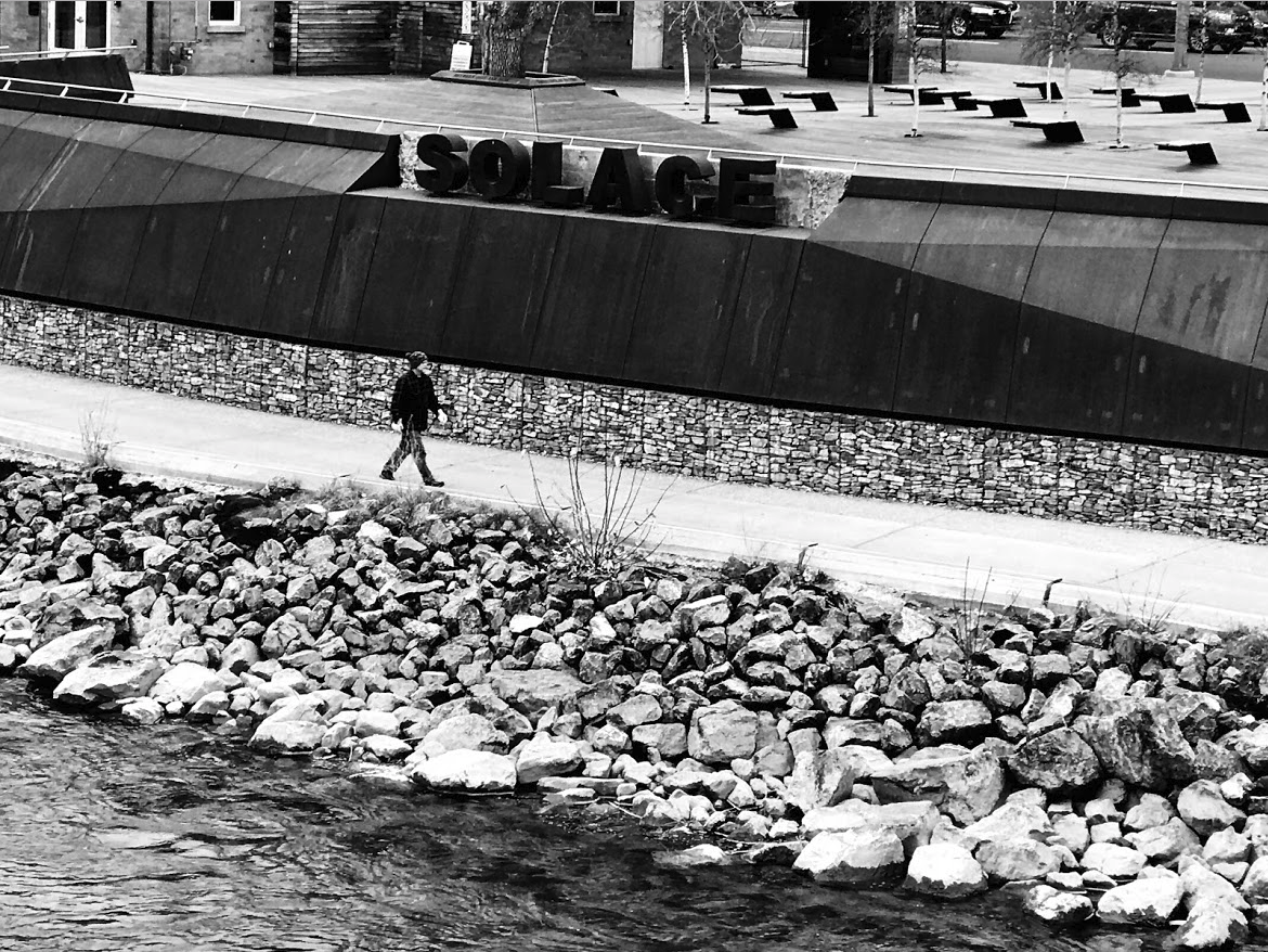 Bow River / Poppy Plaza