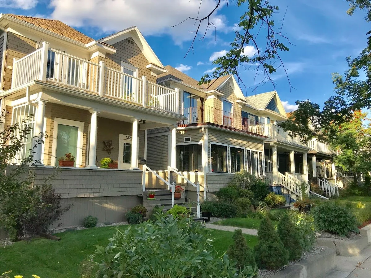 Sunalta is home to dozens of charming two-storey century homes that fit nicely with the contemporary new infills.