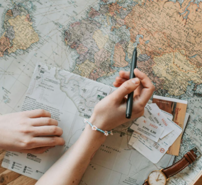 Why the best travelers think like analysts