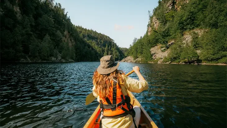 The Real Reason Urban Solo Travel Is Outgrowing Group Tours