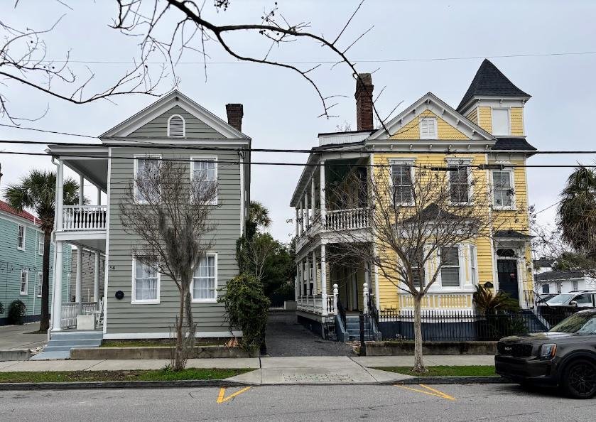 Urban Living: Veranda vs Porch Envy — Every Day Tourist